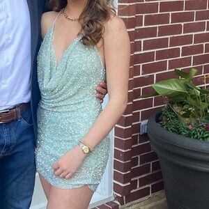 XS retrofete Mich dress worn twice in color mint aqua